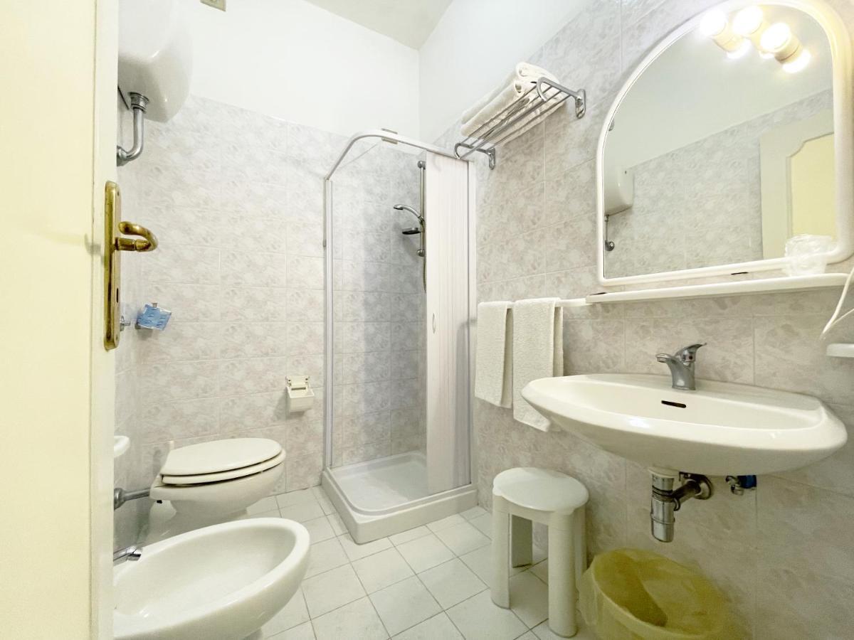 Hotel Reginella Сант-Агата-суи-Дуэ-Гольфи Экстерьер фото