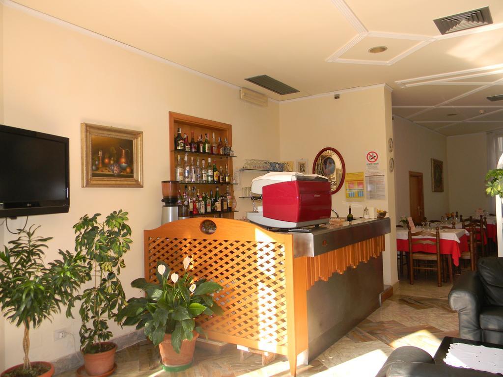 Hotel Reginella Сант-Агата-суи-Дуэ-Гольфи Экстерьер фото